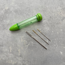 Načítať obrázok v galérii, Ihly na pleteninu s puzdrom | Darning Needle Set