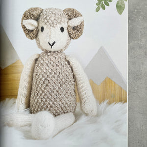 Knitted Animal Toys | Kniha