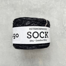 Načítať obrázok v galérii, Malabrigo Sock Metamorphosis | London Alley