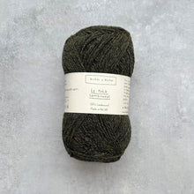 Načítať obrázok v galérii, Le Petit Lambswool | Dark Green Grey