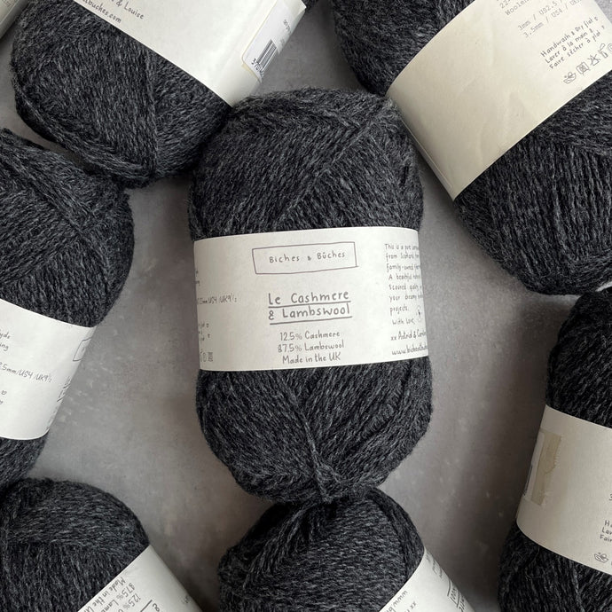 Le Cashmere & Lambswool | Dark Grey
