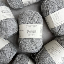 Načítať obrázok v galérii, Le Cashmere &amp; Lambswool | Light Grey