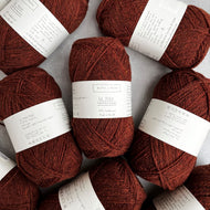 Le Petit Lambswool | Dark Red Brown