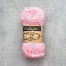 Načítať obrázok v galérii, Scheepjes Stone Washed | Rose Quartz