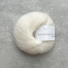 Načítať obrázok v galérii, Knitting for Olive Soft Silk Mohair | Snowflake