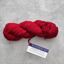 Načítať obrázok v galérii, Malabrigo Arroyo | Ravelry red