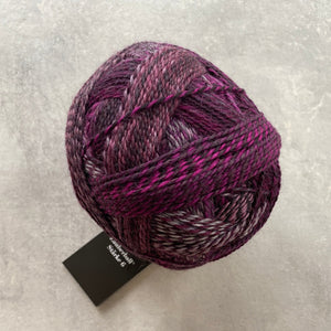 Zauberball Stärke 6 | Dark Roses Inspiration