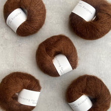 Načítať obrázok v galérii, Knitting for Olive Soft Silk Mohair | Dark Cognac