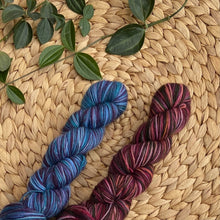 Načítať obrázok v galérii, Malabrigo Lace | Whales Road 247