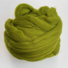 Načítať obrázok v galérii, Česanec Olivová | 100% Merino | Kromski