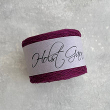 Načítať obrázok v galérii, Holst Garn Supersoft | Imperial Purple