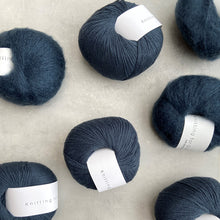 Načítať obrázok v galérii, Knitting for Olive Merino | Deep Petroleum Blue