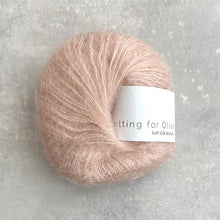 Načítať obrázok v galérii, Knitting for Olive Soft Silk Mohair | Soft Rose