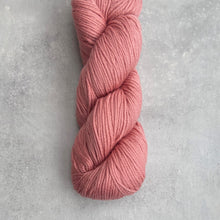 Načítať obrázok v galérii, Malabrigo Rios | Lapacho 656
