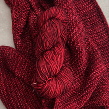Načítať obrázok v galérii, Malabrigo Mecha | Teal feater
