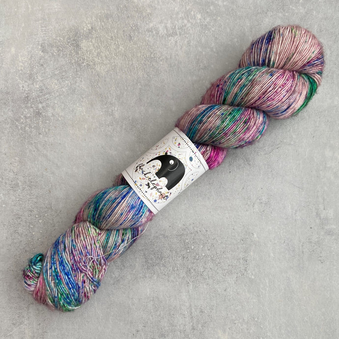 Black Elephant | Hummingbird